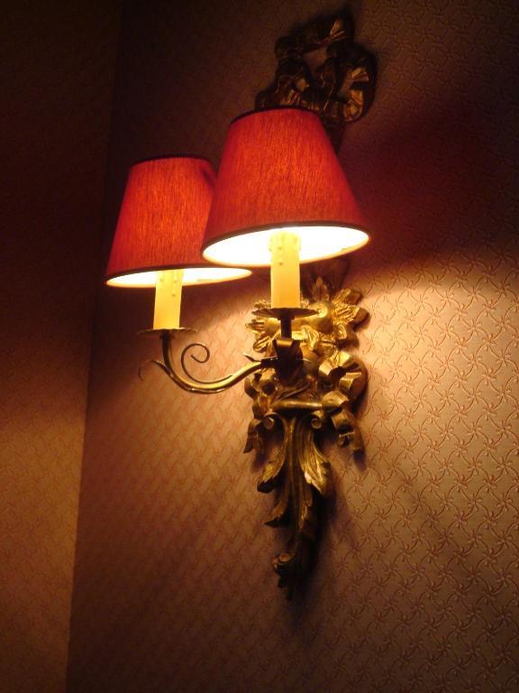 Hotel De La Bretonnerie Paris Eksteriør billede